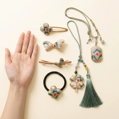Sage Green Silk Brocade Gift Set 6 jewelry items size reference with hand scale following brand reference SIZE